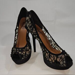 Mix No 6: Size 6.5, Stilettos